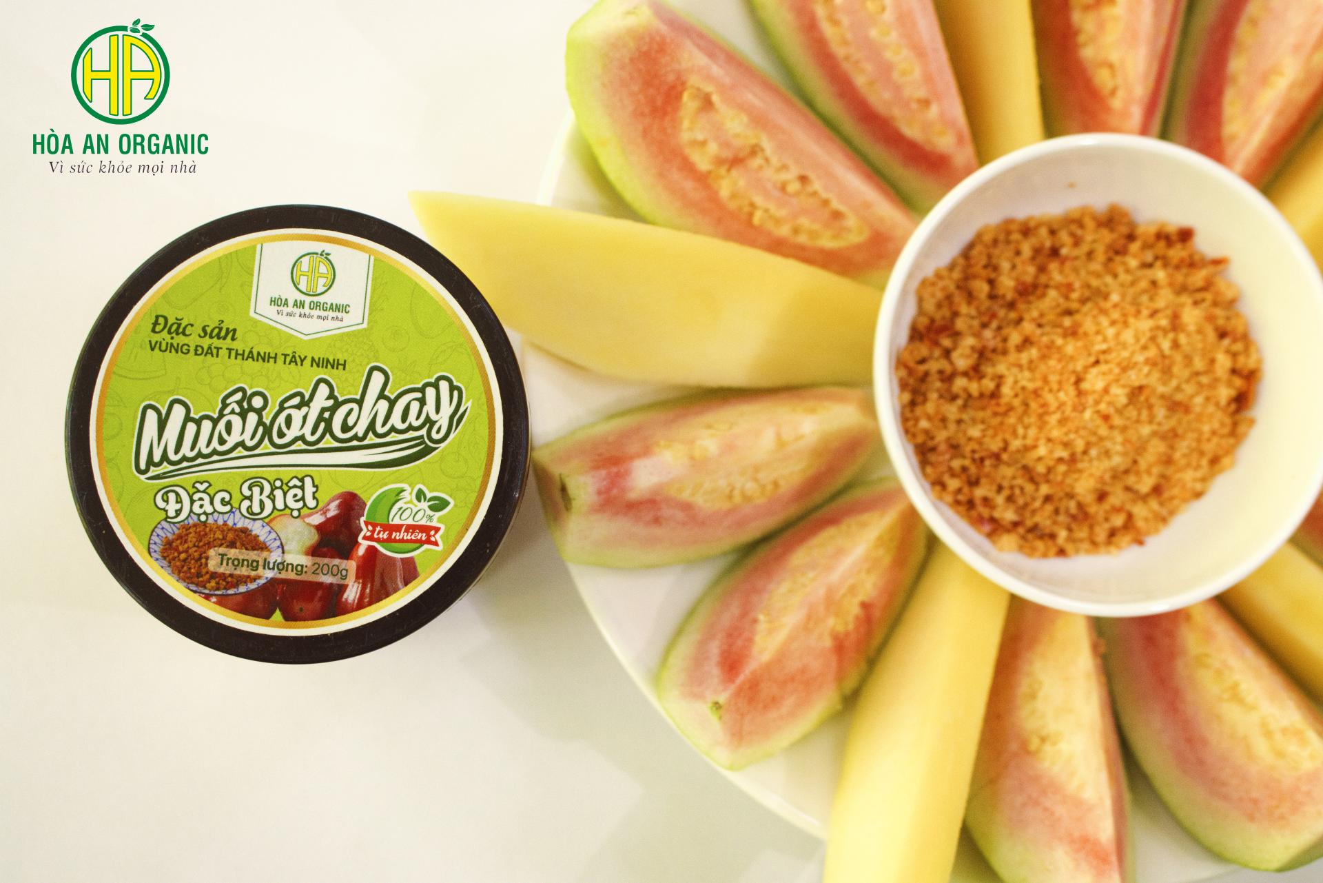 Muối tôm đặc biệt và muối ớt chay đặc biệt thương hiệu Hoà An Organic