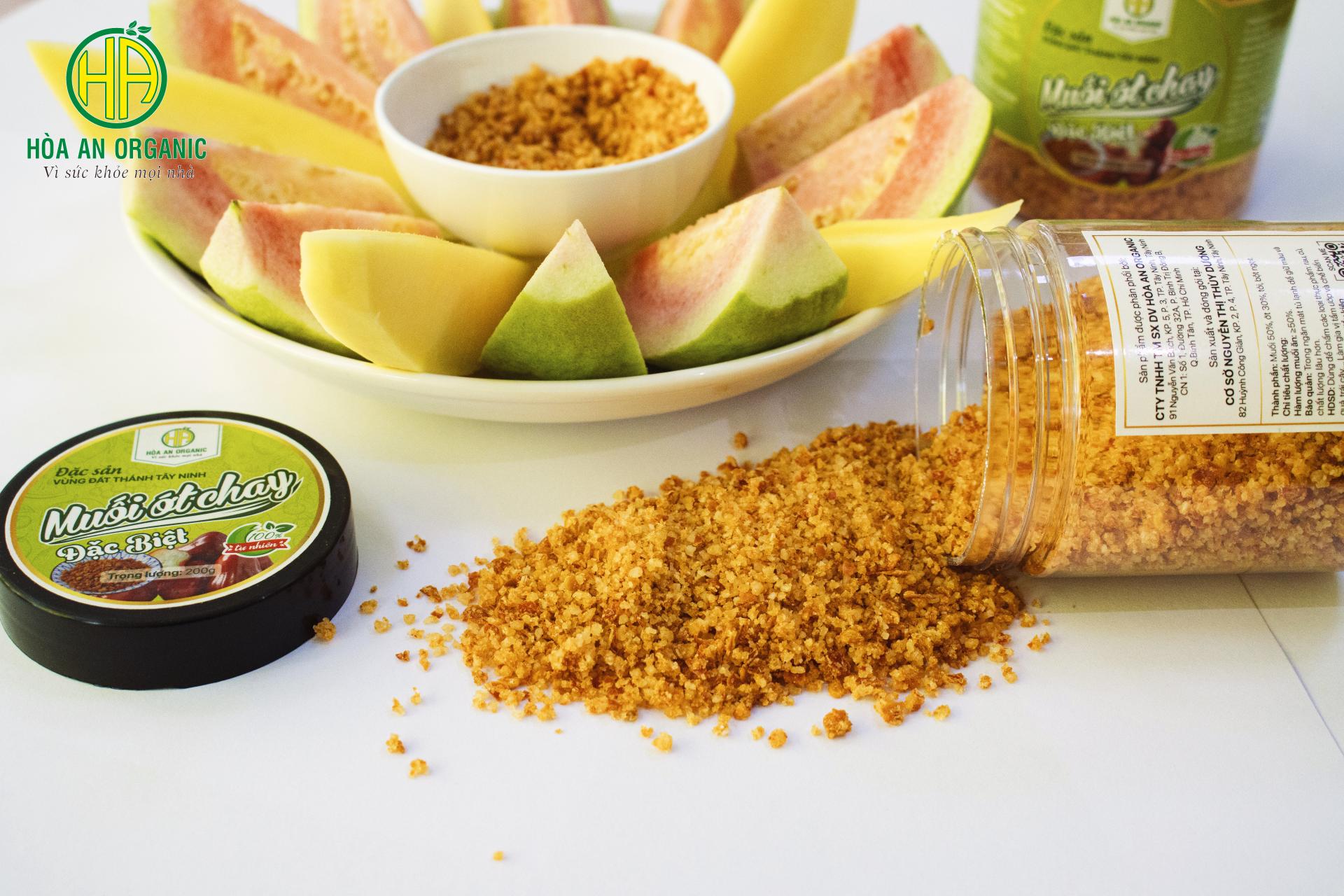 Muối tôm đặc biệt và muối ớt chay đặc biệt thương hiệu Hoà An Organic